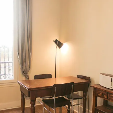 29 M Near Batignolles Apartment Paris